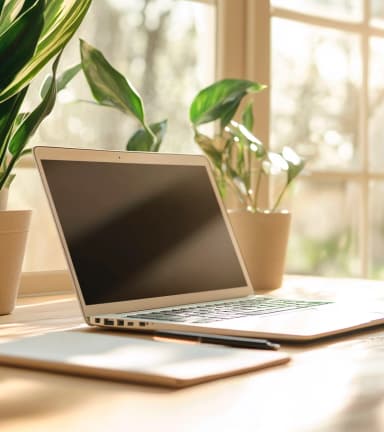 Työskentelyä kannettavalla